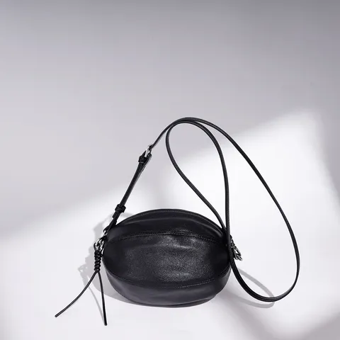 Women Fashion Vegetable Tanned Sheepskin Balloon Bag Unique Rugby Shape Shoulder Crossbody Bag Versatile Commute Daily Handbag