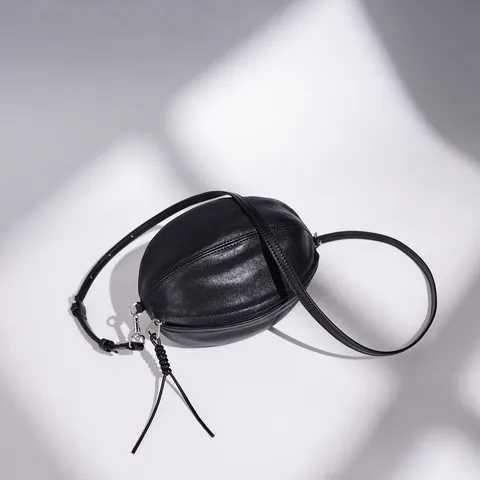 Women Fashion Vegetable Tanned Sheepskin Balloon Bag Unique Rugby Shape Shoulder Crossbody Bag Versatile Commute Daily Handbag