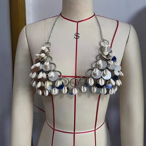 Sexy Women Metal Ring Halter Chest Chain With Natural Conch Shell Sequin Pendants Body Chain Jewelry For Beach Party Vacation