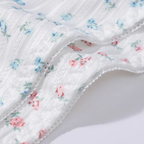 French Style Lace Hollow-out Floral Thong For Women Low Waist Breathable Sexy Panties With 3D Floral Decor Comfort Lingerie