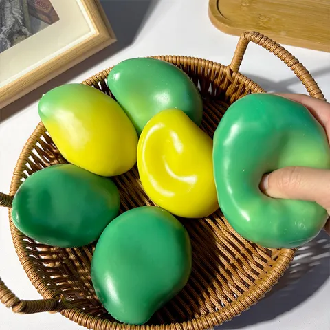 Realistisch Fruit Voedsel Squishy Speelgoed Blok Krokant Temperatuurverandering Mango Stressverlichting Fidget Speelgoed Voor Kinderen Volwassenen Sensorisch Speelgoed