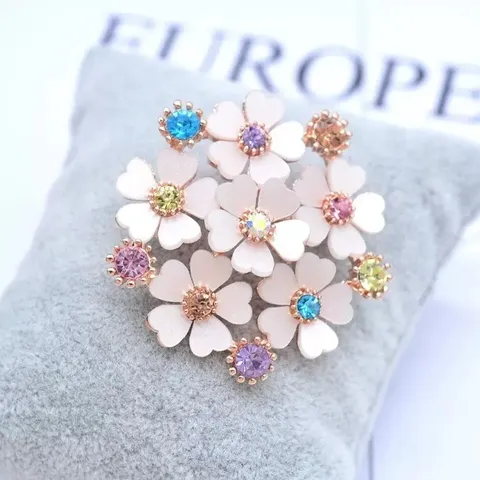 Elegant White Resin Flower Cluster Brooch With Multi Color Rhinestones Alloy Floral Pin Jewelry For Women Korean Style