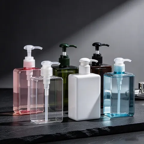 Flacon Distributeur de Pompe à Pression Carré Moderne en Plastique PP Flacon Vide Rechargeable pour Lotion Shampooing Gel Douche pour Voyage