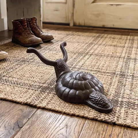Saca-botas de Hierro Fundido Vintage Europeo Forma de Escarabajo y Caracol Estatua Decorativa de Metal para Entrada de Casa y Jardín