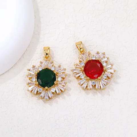 Light Luxury Sunflower Colored Zircon Pendant Gold Plated Copper Necklace Elegant Fashion Jewelry Gift Accessory