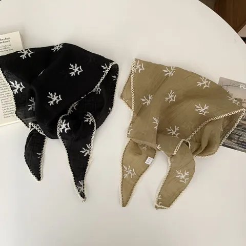 French Vintage Cotton Linen Floral Triangle Scarf Women Summer Pastoral Style Lace Embroidered Headband Hair Accessory