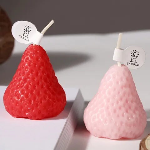 Bougie Parfumée Fraise Simulée Jolie Bougie d'Aromathérapie en Forme de Fruit Cadeau de Fête d'Anniversaire Créatif Décoration Maison
