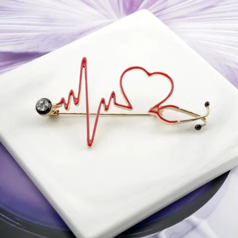 Creative Cartoon Doctor Nurse Stethoscope Enamel Brooch Pin Alloy Fashion Medical Uniform Badge Jewelry Gift For Women Men