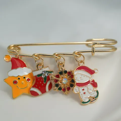 Christmas Brooch Alloy Safety Pin Enamel Cute Cartoon Santa Snowflake Brooches Women Fashion Clothing Bag Accessories Gift