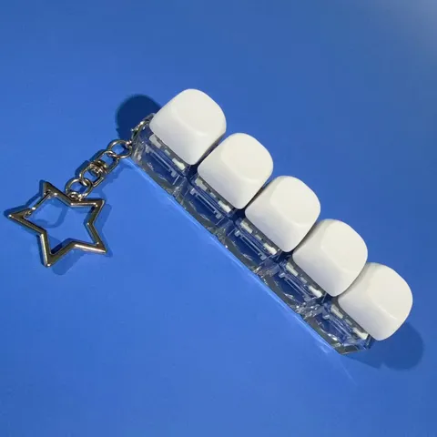 Decompression Mechanical Keyboard Switch Fidget Toy Keychain Portable Stress Relief Gadget Fingertip Clicker Toy