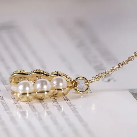 Collier Pendentif Cacahuète en Acier Titane Minimaliste pour Femmes Or Or Rose Perle Artificielle Strass Bijoux de Mode