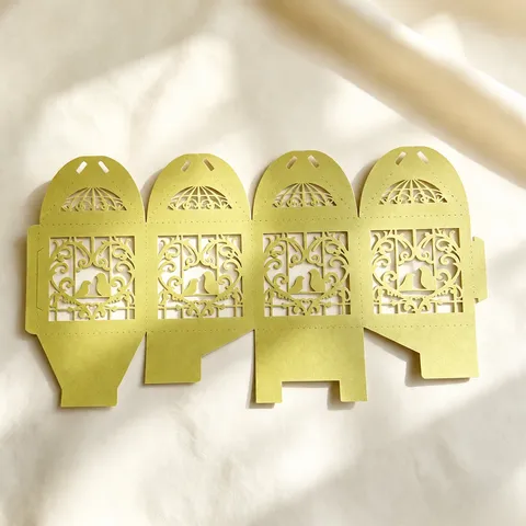 Laser Cut Hollow Flower Bird Wedding Candy Boxes European Style Paper Gift Packaging Party Favors Candy Treat Boxes
