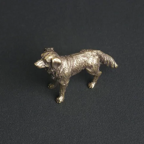 Vintage Brass Shepherd Dog Desktop Ornament Chinese Style Animal Figurine Tea Pet Copper Sculpture Home Office Decor
