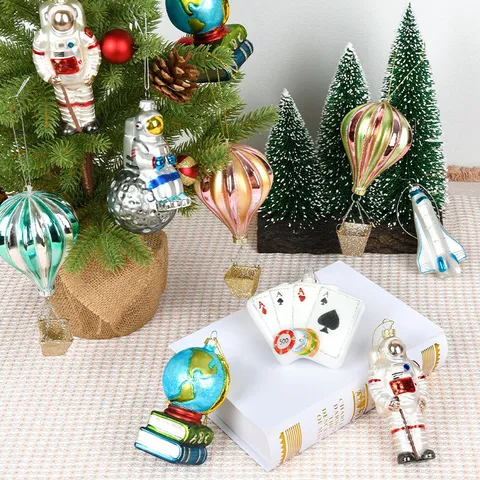 Adornos colgantes para árbol de navidad vidrio astronauta cohete globo terráqueo póker globo aerostático decoración festiva