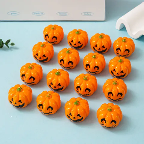 Halloween Cartoon Pumpkin Head Pull Back Toy Car Kids Mini Vehicle Gift Party Favors Novelty Play Toys For Boys Girls