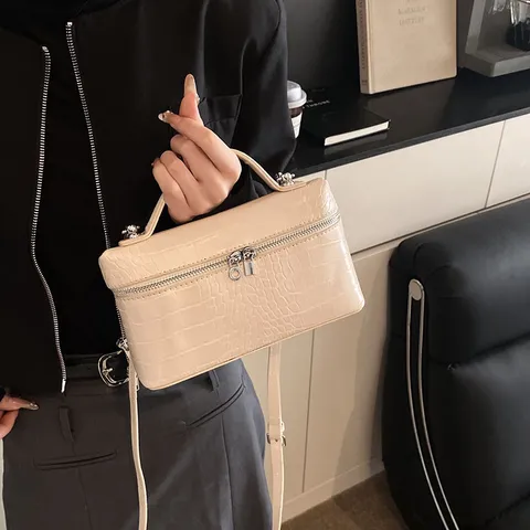 Women Fashion Crocodile Pattern PU Leather Handbag Casual Retro Top Handle Crossbody Shoulder Bag Square Box Bag