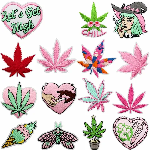 Fashion Girl Clothes Decoration Embroidery Patch Colorful Maple Leaf Patch DIY Iron On Embroidered Badge Applique