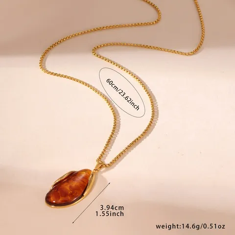 Retro Gold Plated Stainless Steel Pendant Necklace With Amber-Look Water Drop Resin Charm For Women Minimalist Jewelry Gift