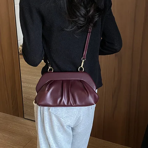 Sac Nuage Plissé pour Femme en Cuir PU Pochette à Bandoulière Couleur Unie Sac Coquille Mode pour Voyage Quotidien Dames