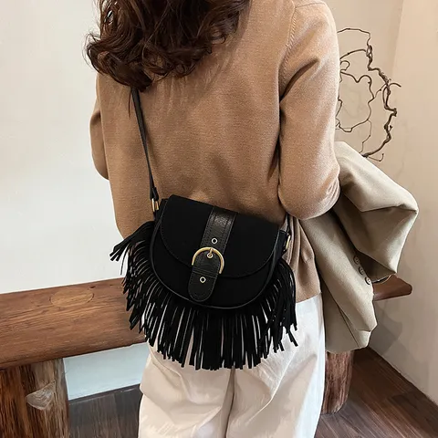 Retro Casual Women Shoulder Bag PU Leather Fringe Saddle Bag Fashion Tassel Crossbody Bag Vintage Autumn Winter Handbag