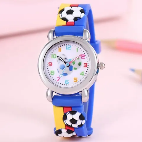 Montre à Quartz Dessin Animé Enfants Motif Football 3D Bracelet Silicone Montre Sport Casual Étudiant Pour Garçons et Filles