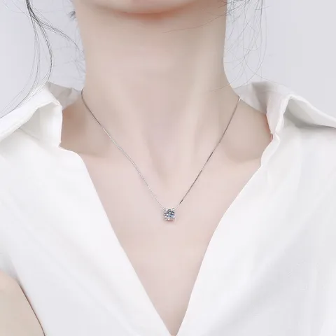 Copper Pendant Necklace With Box Chain Sparkle Rhinestone Four-Prong Setting Short Clavicle Chain Jewelry For Women And Men Daily