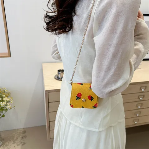 Women's Cute Strawberry Embroidery PU Leather Mini Crossbody Bag Small Wallet Card Holder With Gold Chain Strap