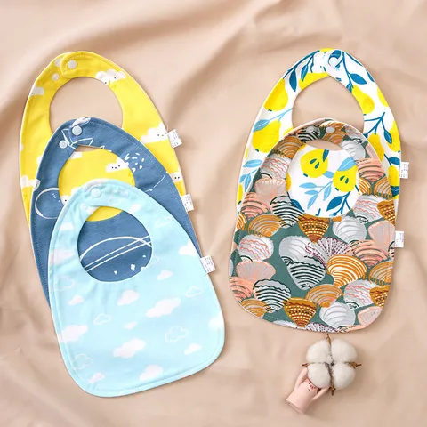 Nouveau-né Imperméable Coton Bavoir Bébé En Forme de U Bavoir de Salive Mignon Dessin Animé Imprimé