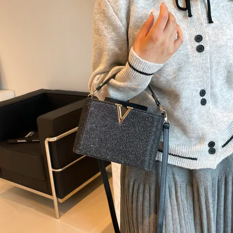 Damen Mode Glitzer Pailletten Handtasche Luxus Designer V-Metall Schnalle Schulter Umhängetasche Elegante Abend Party Handtasche