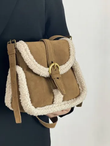 Women Crossbody Bag Retro Commuter Shoulder Bag Casual Simple Plush Lamb Wool Patchwork Saddle Bag For Autumn Winter
