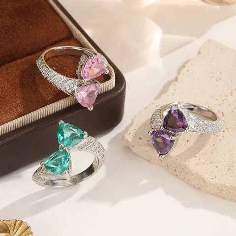 Minimalist European Light Luxury Geometric Triangle Rhinestone Open Ring Adjustable Retro Finger Ring Fashion Jewelry For Women