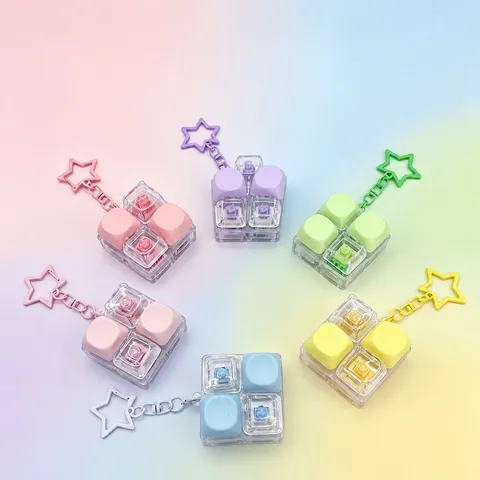 Transparentes Mechanisches Tastatur Fidget Spielzeug Gelee Farbe Schlüsselanhänger Stressabbau Spielzeug Mit Süßem Stern Anhänger Für Den Täglichen Gebrauch
