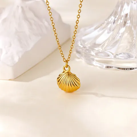 Minimalist Stainless Steel Shell Starfish Pendant Necklace 18K Gold Plated Chain Summer Vacation Marine Jewelry Gift For Women