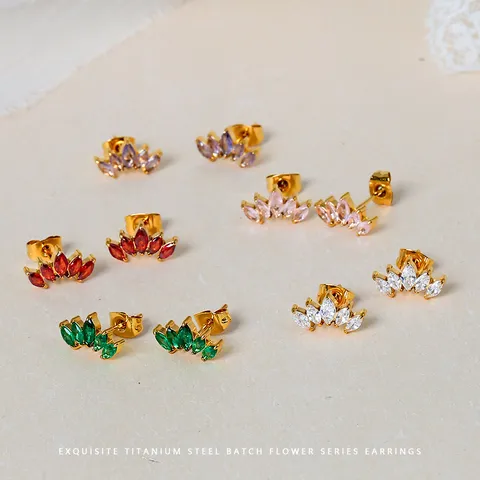 Titanium Steel Zirconia Flower Stud Earrings For Women Korean Style 18K Gold Plated Stainless Steel Petal Ear Piercing Jewelry
