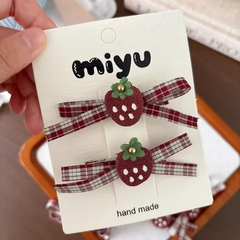 Barrettes à Cheveux Mignonnes pour Filles Nœud Carreaux Rouges Fraise Lapin Brodées Fait Main Élastiques Accessoires de Cheveux