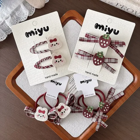 Barrettes à Cheveux Mignonnes pour Filles Nœud Carreaux Rouges Fraise Lapin Brodées Fait Main Élastiques Accessoires de Cheveux