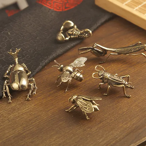 Retro Brass Insect Figurine Beetle Cricket Bee Mantis Scorpion Dragonfly Model For Desktop Home Decor Ornament