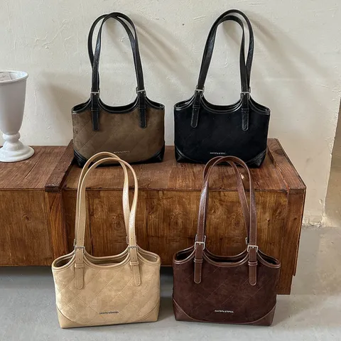 Women Casual Quilted Tote Bag Simple PU Leather Shoulder Bag For Commute Daily Large Capacity Handbag Large Capacity Shopper