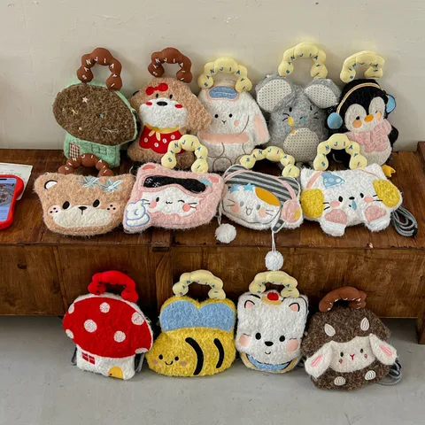 Cute Cartoon Plush Crossbody Phone Bag For Women Kawaii Animal Shape Shoulder Bag Korean Style Faux Fur Mini Handbag