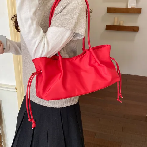 Korean Style Drawstring Tote Bag For Women Large Capacity Nylon Shoulder Bag Niche Design Minimalist Solid Color Commuting Handbag