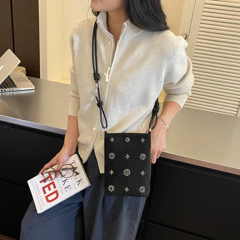 Vintage Ethnic Suede Rhomboid Mobile Phone Bag For Women Retro Star Studded Small Crossbody Bag Casual Shoulder Bag