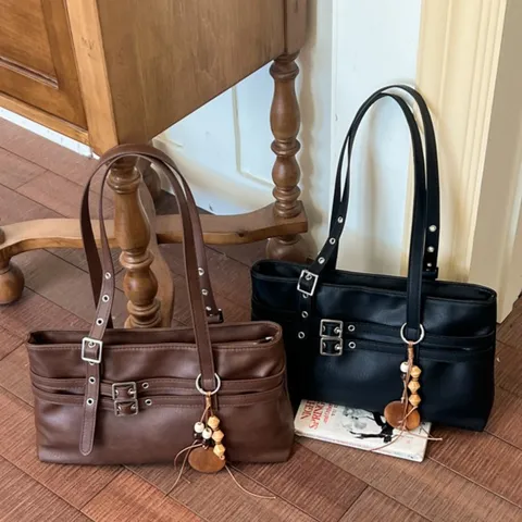 Dames Vintage PU Leren Okseltas High-End Niche Design Tote Bag Commuter Schoudertas Met Houten Kralen Hanger Kruissteek Patchwork Handtas