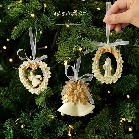 Elegant Christmas Resin Hanging Ornaments Cream White Hand-Painted Gold Details Santa Claus Carousel Train Bell Xmas Tree Decorations