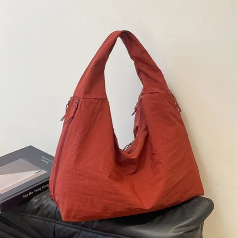 Einfache Nylon Tragetasche Mit Großer Kapazität Für Damen Urban Minimalistische Umhängetasche Casual Hobo Unterarm Handtasche