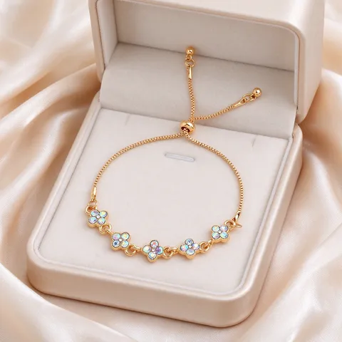 Fashion Sweet Four Leaf Clover Alloy Rhinestone Bracelet For Women Elegant Flower Gold Plated Adjustable Chain Jewelry