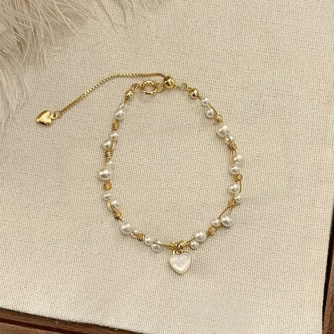 Bracciale con Perle d'Acqua Dolce Cuore e Conchiglia per Donna Perline in Rame Regolabile a Trazione Elegante Moda Coreana Braccialetto Gioielli