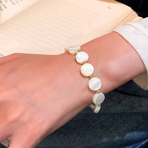 Bracciale Collana Con Perline a Disco Tondo in Conchiglia Naturale Moda Stile Resort Madreperla Gioielli in Rame per Donna Regalo