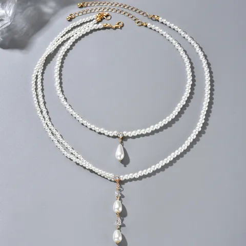 Elegante Collana di Perle Artificiali a Doppio Strato da Donna Francese Light Luxury Lega Strass Pendente a Nappa a Goccia d'Acqua