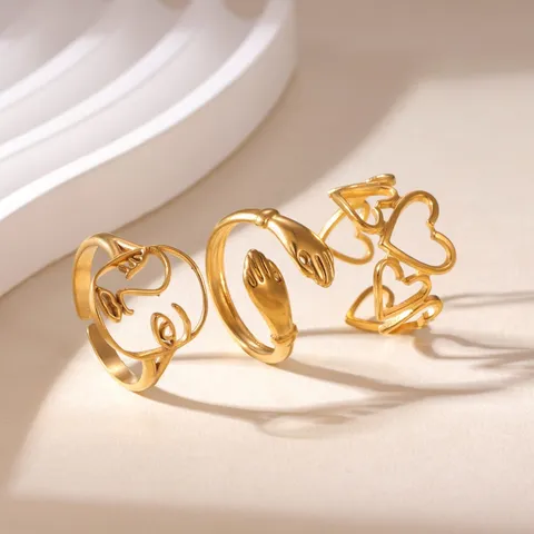 Minimalist Stainless Steel 18K Gold Plated Ring Set For Women Men Niche Design Artistic Mask Heart Hugging Hands Adjustable Open Finger Rings Fashion Jewelry Gift