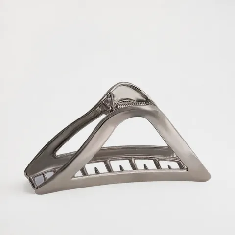 Grande Pince à Cheveux Triangle en Métal pour Femmes Pince Girafe Géométrique Évidée Élégante Or Argent Noir Fusil Accessoire de Coiffure